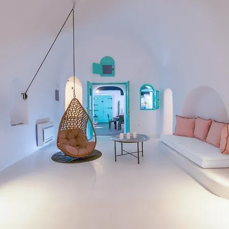 Sophia Finikia Oia (Santorini)