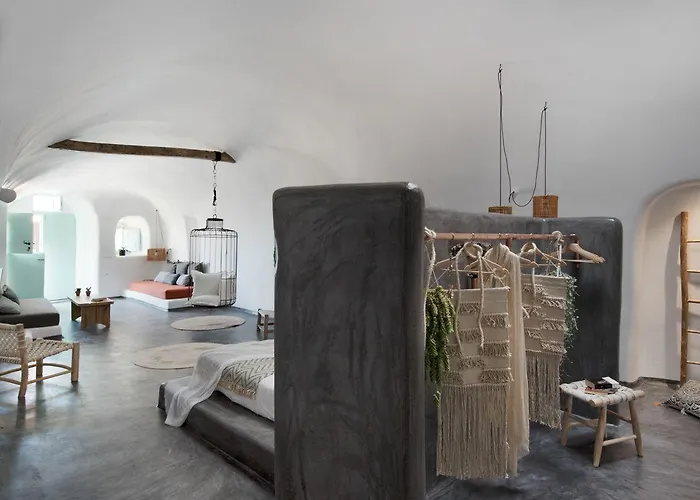 Villa Sophia Finikia Oia